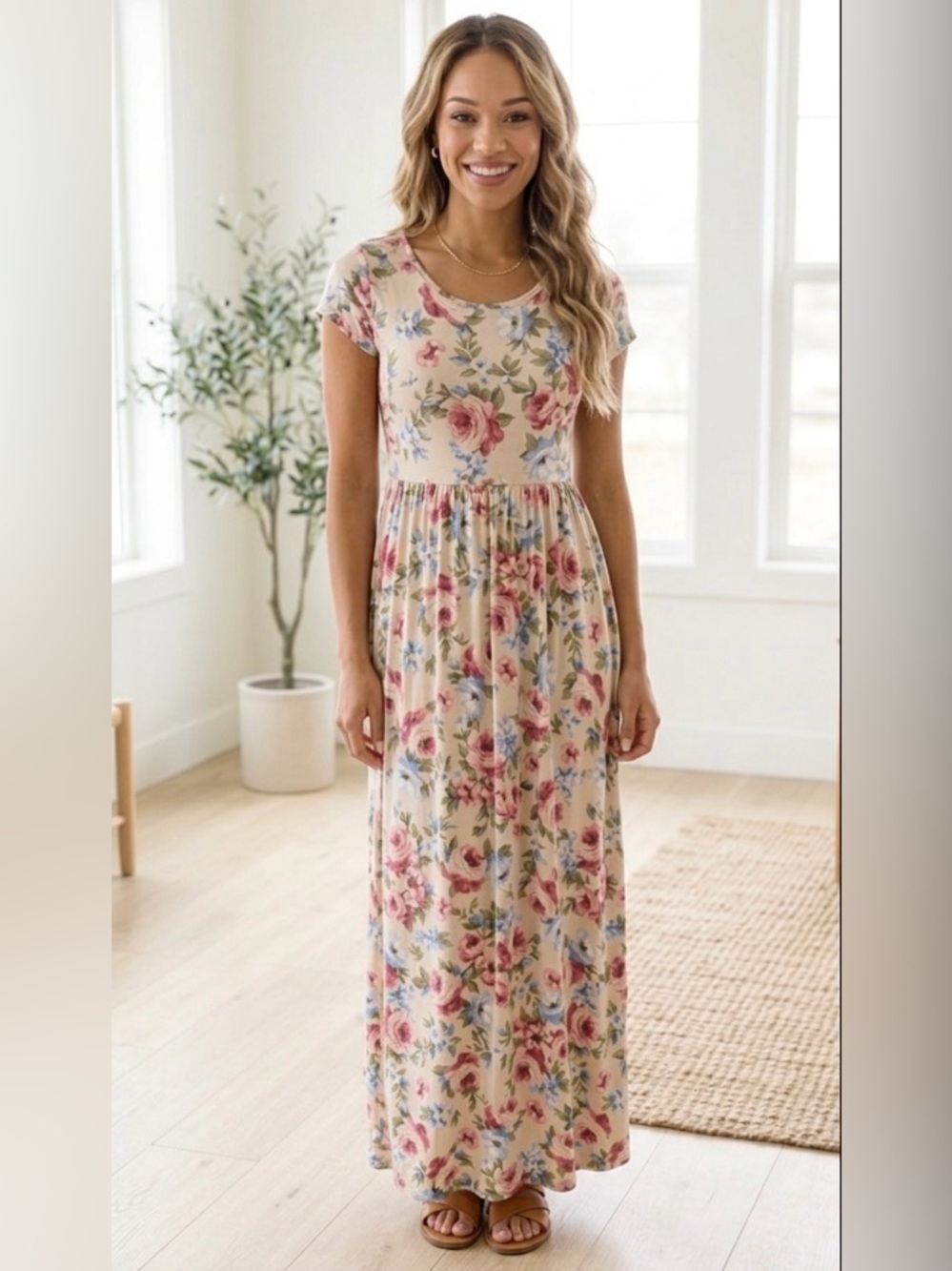 Chris & Carol Boutique Floral Maxi Dress Size Small NWT